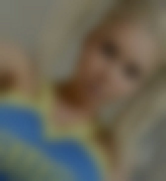 Laura, 26, Alewah