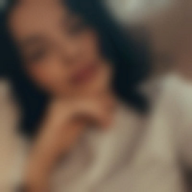 aLina, 37, Kenya