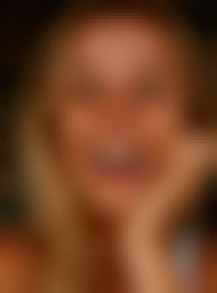 Giovana, 24, Romania