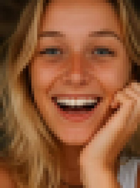 Giovana, 24, Italy