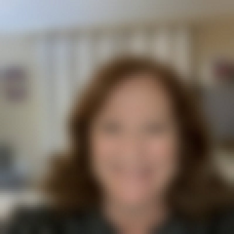 Regina, 51, Romania