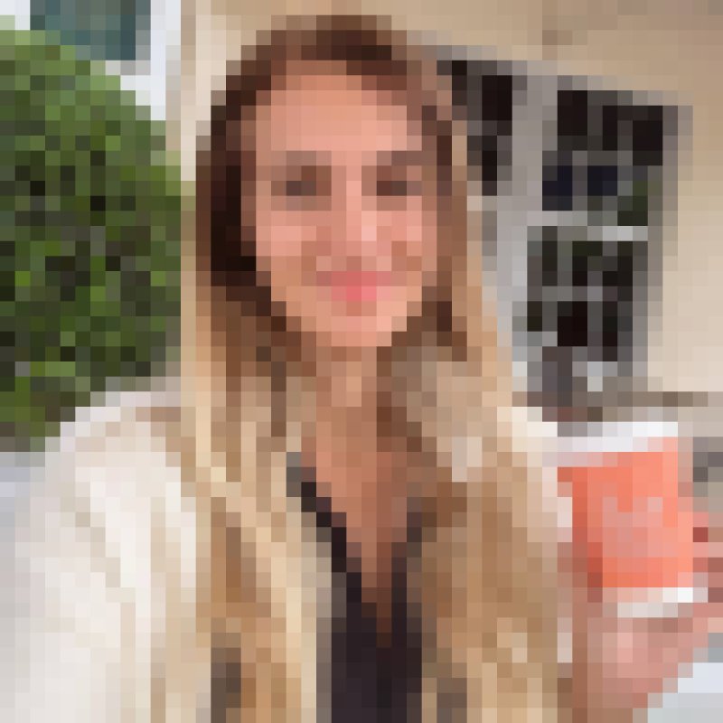bella, 35, Dadu