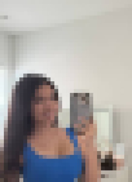 Laura Rasmussen, 37, Philippines
