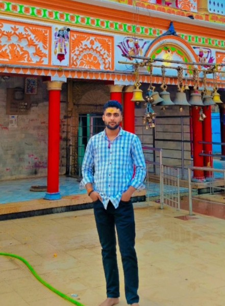 Raushan, 22, Moulvibazar
