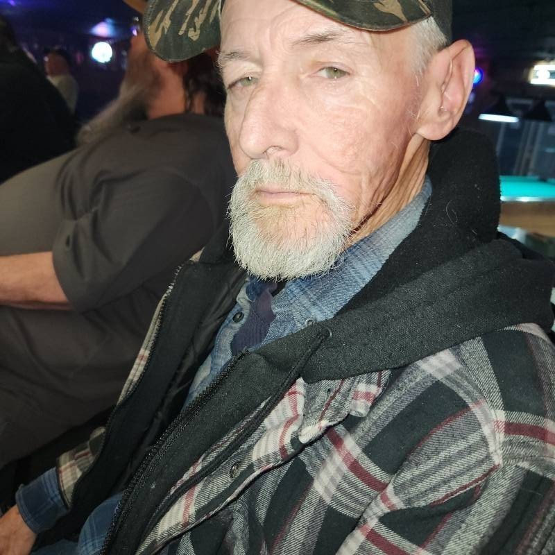 Manny, 70, Hope