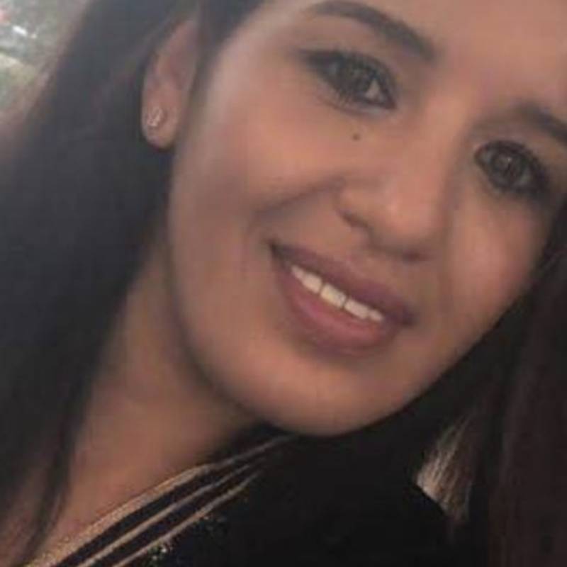 Yas, 42, Bogoso