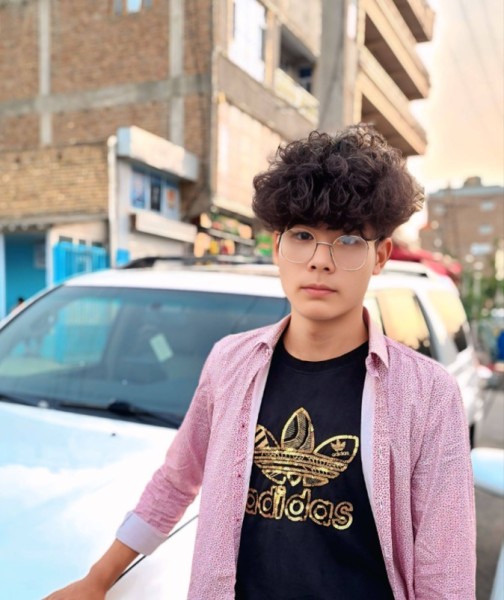 Nawid, 19, Sini