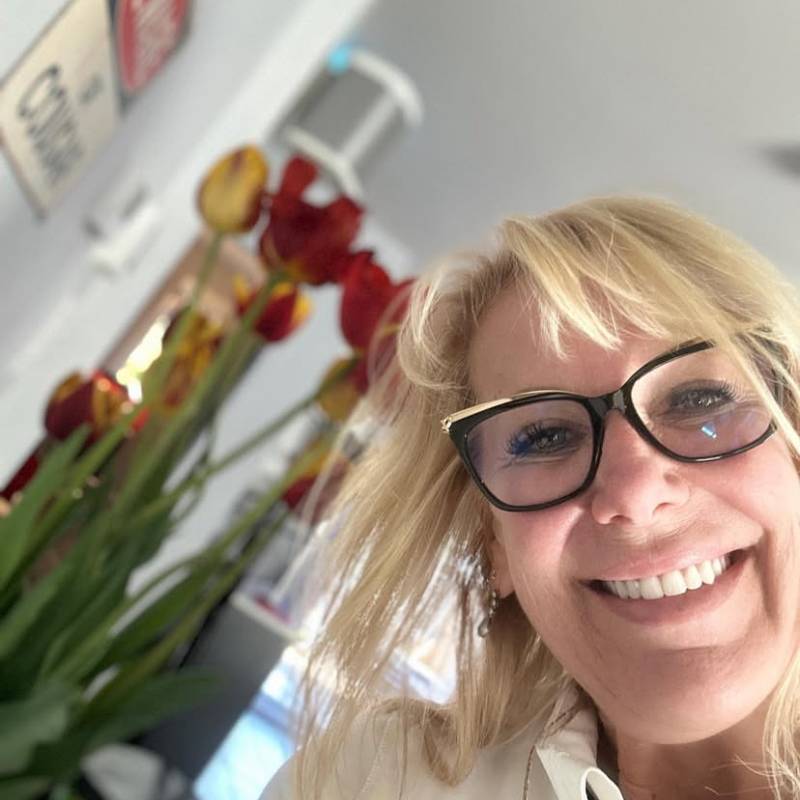 Angelika, 19, Delgado