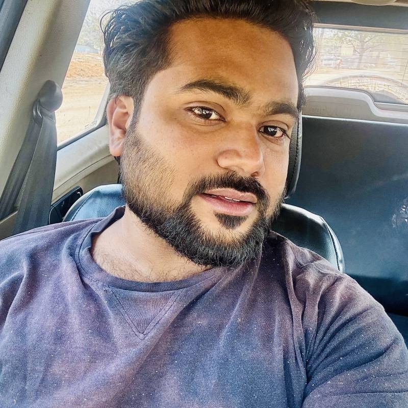 Sashwat, 30, San Carlos Sija