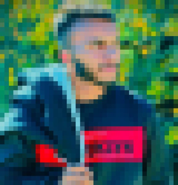 Hassan, 23, Tornquist