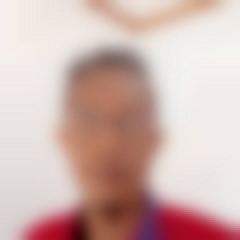 Aqil, 40, Senegal