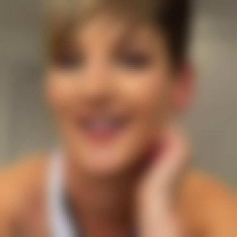 Hannah Brooke, 41, Taki