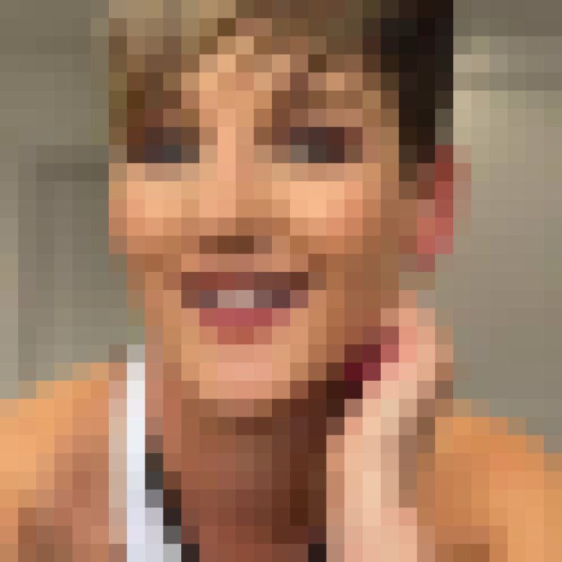 Hannah Brooke, 41, Obra