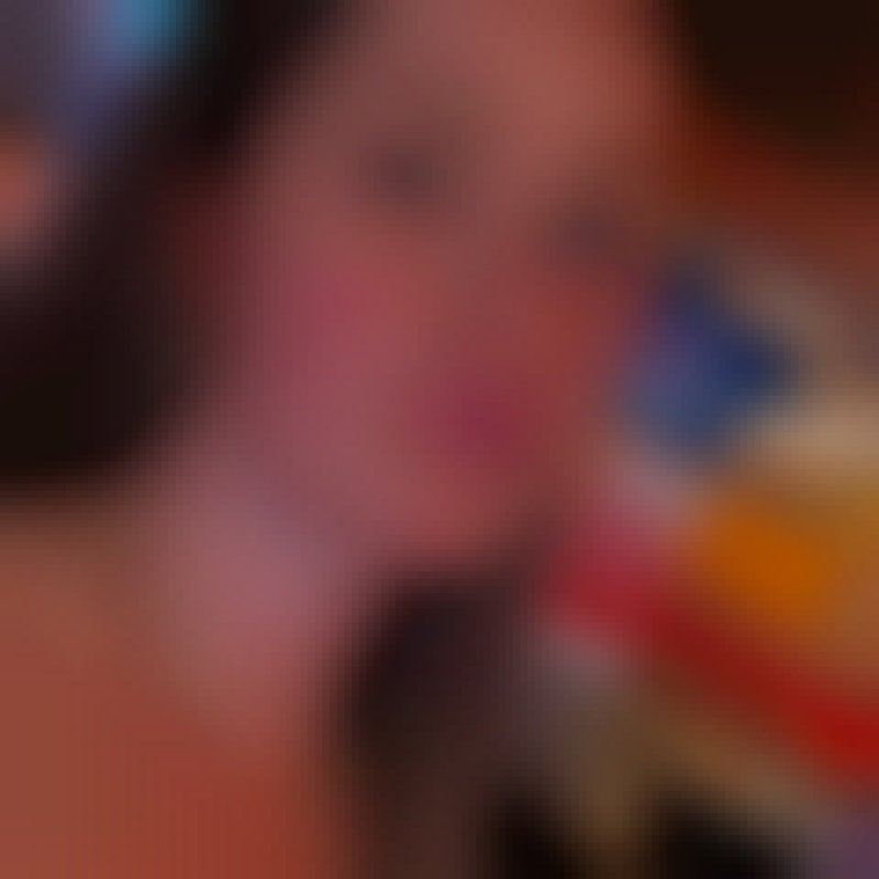 mary, 28, Elattr