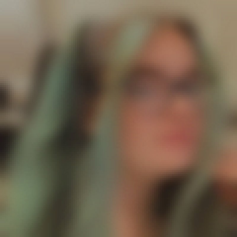 catherine, 25, Australia