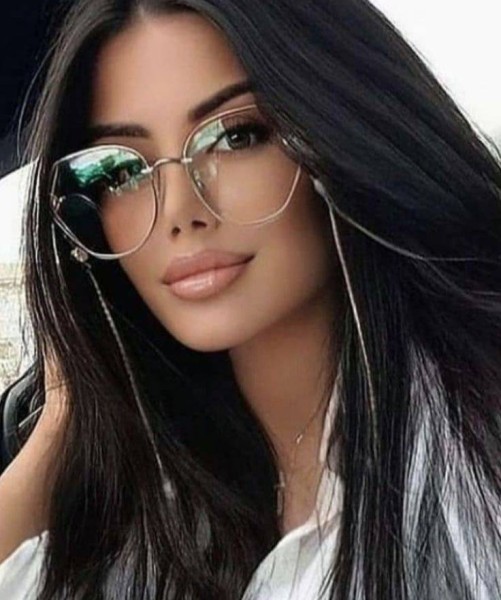kim, 31, Rocky River