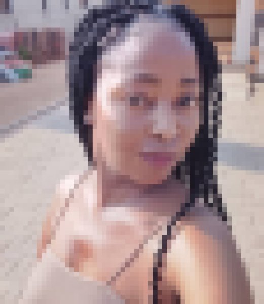 Daisy Rose, 30, Netherlands