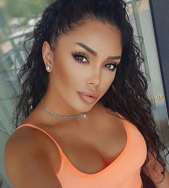 Rachel, 36, Huit