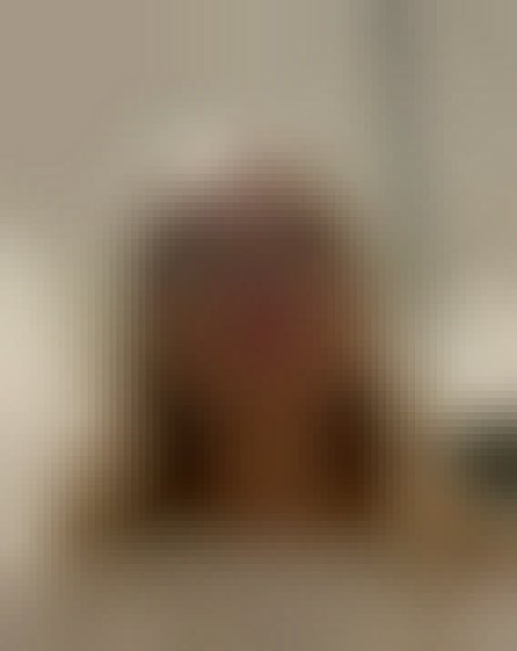 Lila, 30, Togo