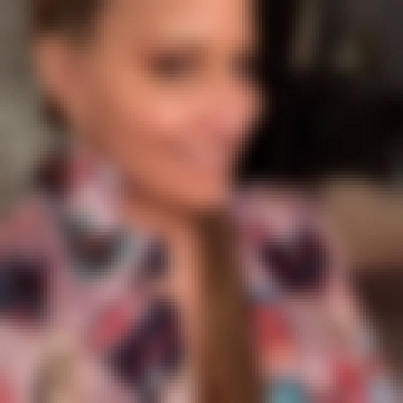 Anne, 47, Balangkas