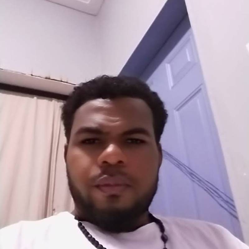chidi, 40, Sungai Guntung