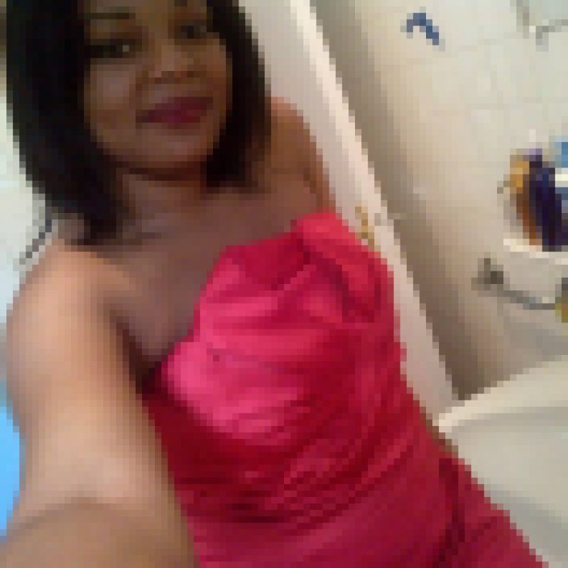 logoyisa, 32, Martinique