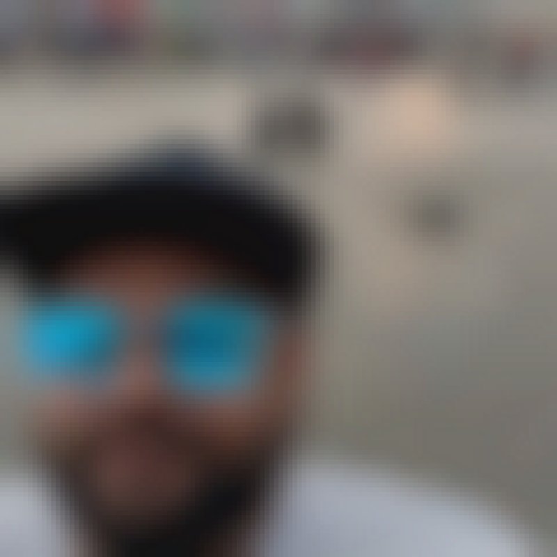 Junayed, 31, Mercedes