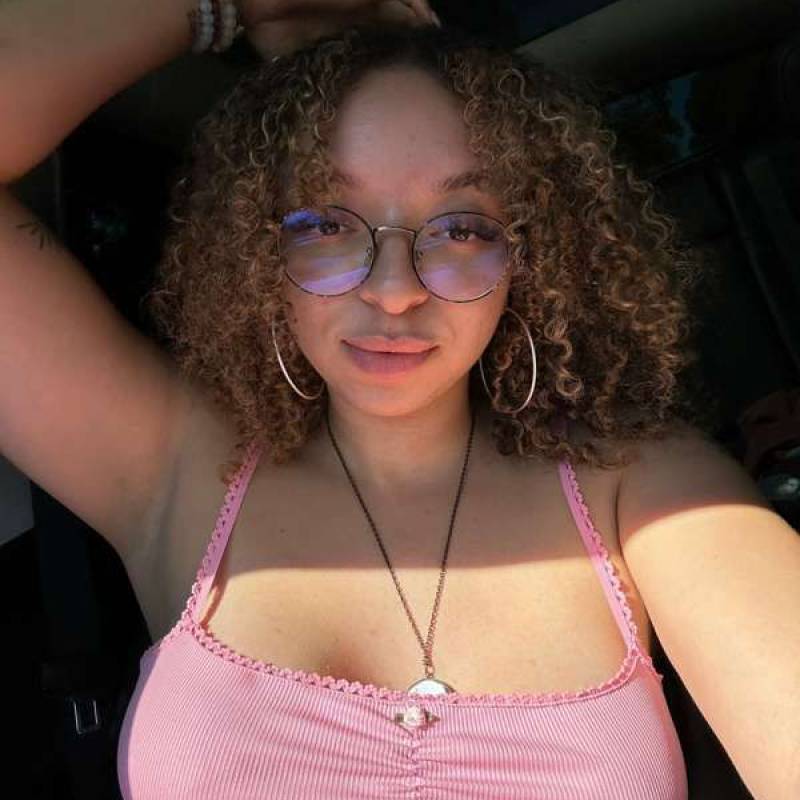 Cynthia Sophie, 30, Arad