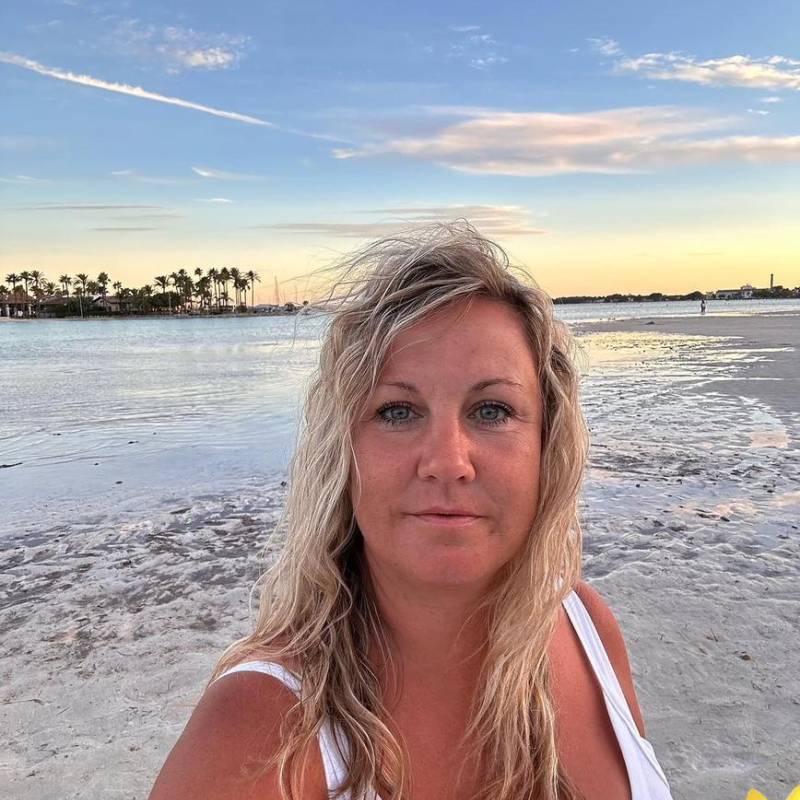 Elizabeth67, 41, Barja