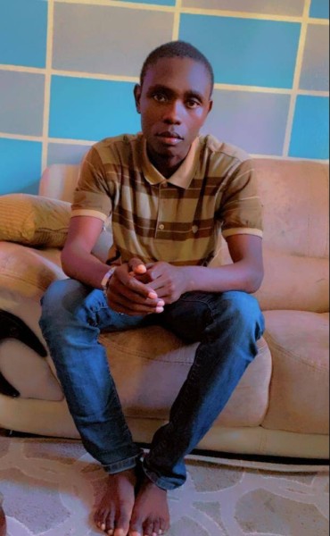 Abdou Karim Diouf, 29, Aksu
