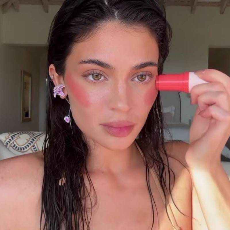 Kylie Jenner, 28, Koice