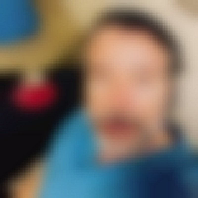 John Smith, 41, Azerbaijan