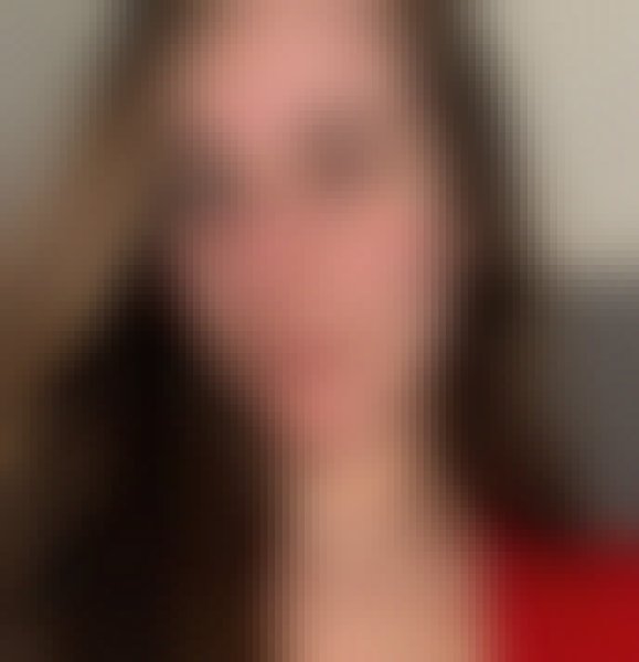 Bella, 50, Germany