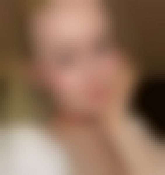 Frieda maya, 27, United States