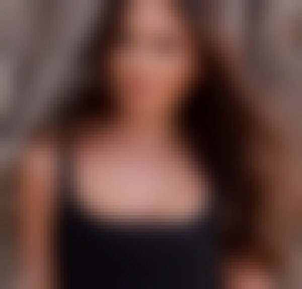 Nata, 31, Mali