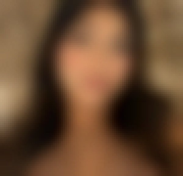 Amanda Smith, 29, Shizuishan