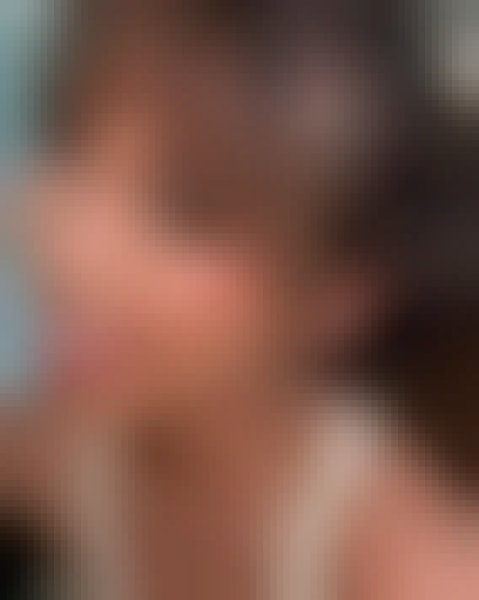 angela, 44, United States