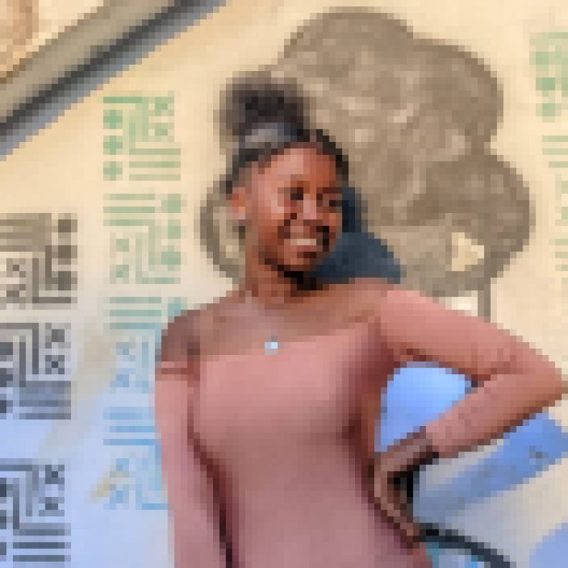 Marie Régina, 20, Branson