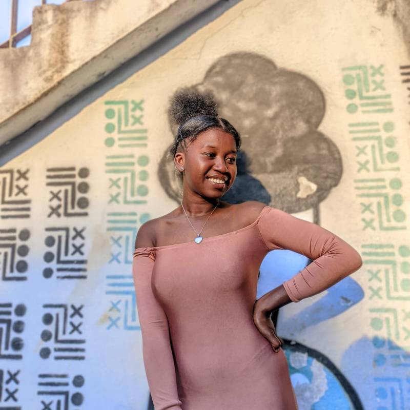 Marie Régina, 20, Bathnaha