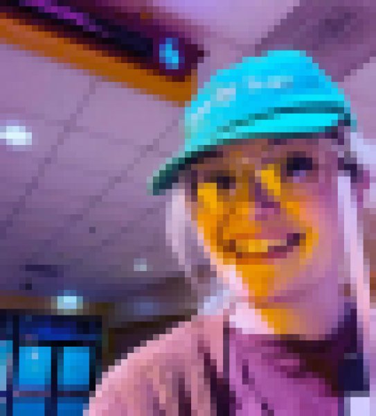 Eva, 39, Goalundo Ghat