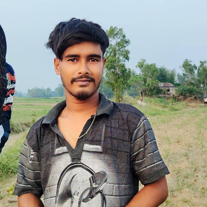 Swidhen, 27, Limbiate