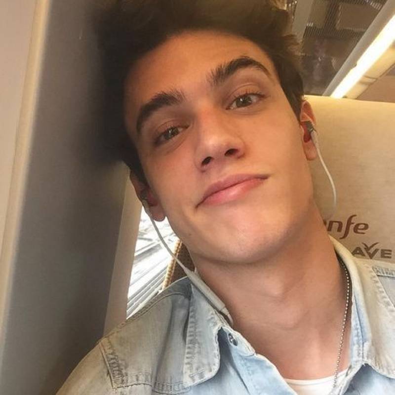 Rami, 23, Niue