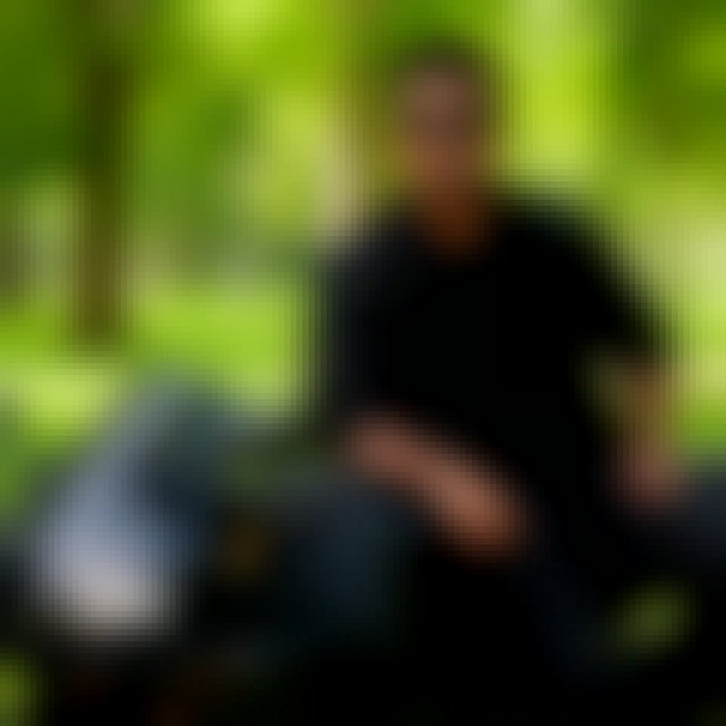Md kobir, 27, Xingcheng