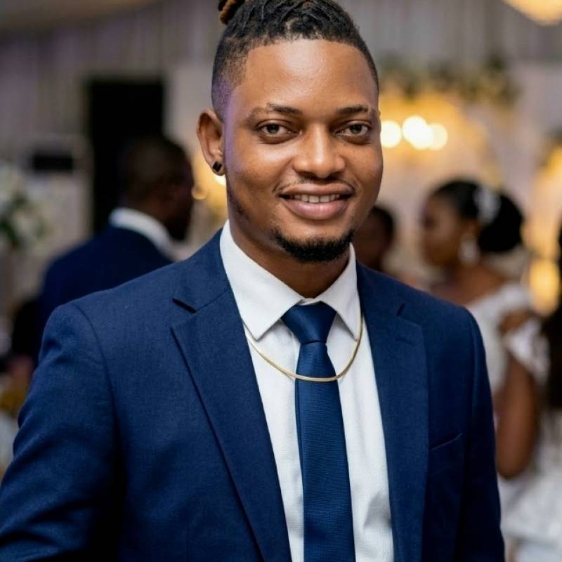 Prince, 40, Kalayaan