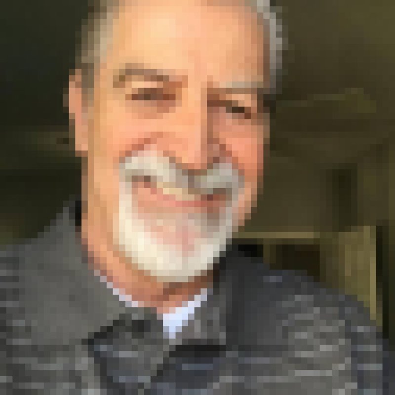 Hayes, 67, Canagatan