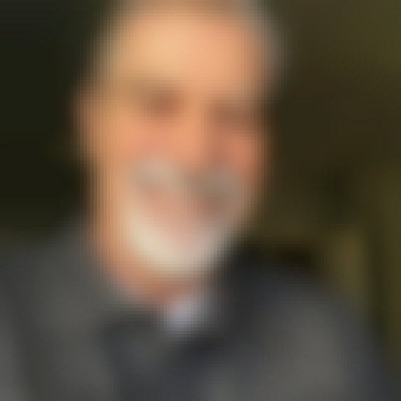 Hayes, 67, Lumphat