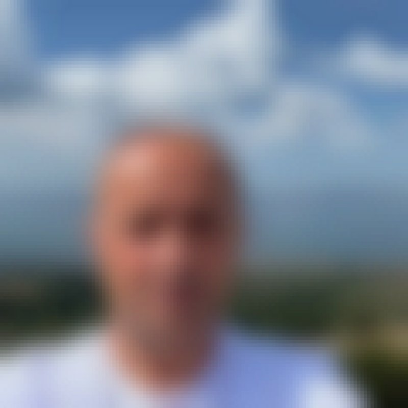 Saffet, 67, Yangtangxu