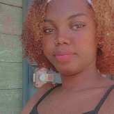 Naya, 21, La Garde