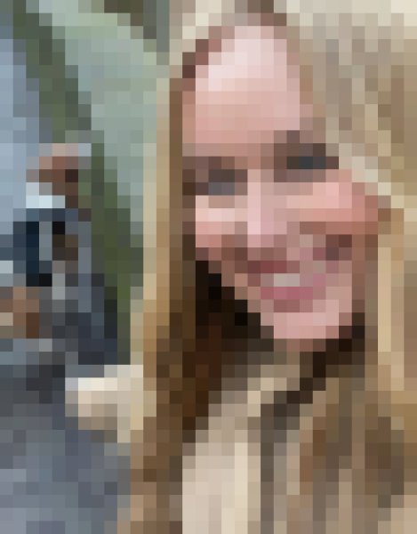 Amanda Clark, 28, Landecy