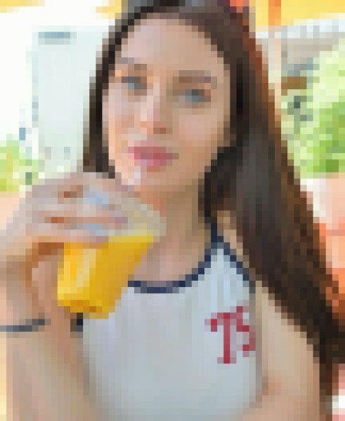 BELLA, 25, Latvia